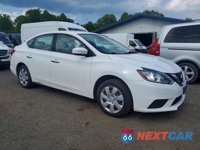 Czwarte zdjęcie samochodu z boku: 2016 NISSAN SENTRA S VIN:3N1AB7AP8GY303419 - miniatura