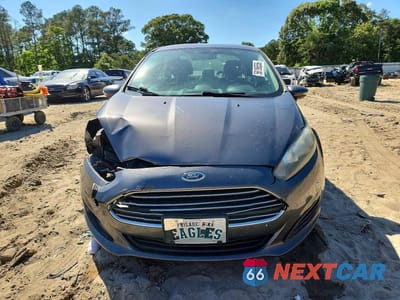Piąte zdjęcie samochodu w środku: 2016 FORD FIESTA SE VIN:3FADP4BJ2GM153499 - miniatura