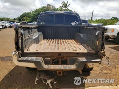 Zdjęcie 6 z 12 samochodu: 2016 TOYOTA TACOMA SR5 V6 VIN:3TMCZ5AN9GM013265 - miniatura
