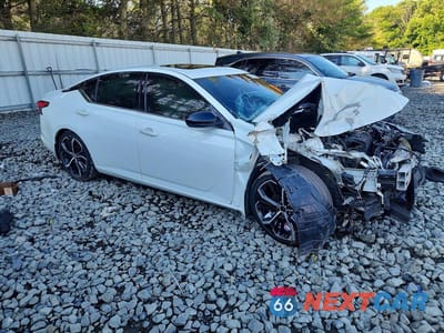 Czwarte zdjęcie samochodu z boku: 2023 NISSAN ALTIMA SR VIN:1N4BL4CV3PN345105 - miniatura
