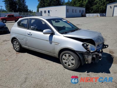 Czwarte zdjęcie samochodu z boku: 2010 HYUNDAI ACCENT GS VIN:KMHCM3AC8AU167644 - miniatura
