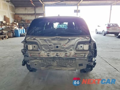 Zdjęcie 6 z 14 samochodu: 2023 GENESIS GV80 3.5T VIN:KMUHCESC5PU111044 - miniatura