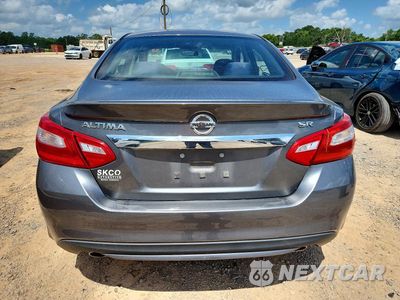 Zdjęcie 6 z 12 samochodu: 2016 NISSAN ALTIMA 2.5 SR VIN:1N4AL3AP8GC227704 - miniatura