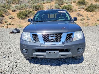 Piąte zdjęcie samochodu w środku: 2015 NISSAN FRONTIER SV VIN:1N6AD0FR2FN715840 - miniatura