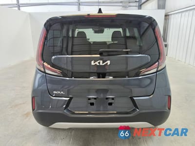 Zdjęcie 6 z 13 samochodu: 2025 KIA SOUL LX VIN:KNDJ23AU8S7245589 - miniatura