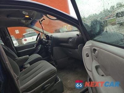 Piąte zdjęcie samochodu w środku: 2005 DODGE GRAND CARAVAN SE VIN:2D4GP24RX5R349102 - miniatura
