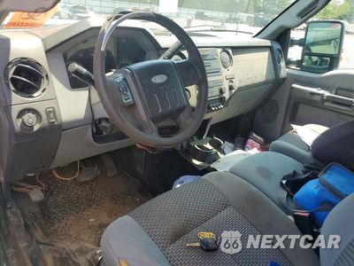 Zdjęcie 8 z 12 samochodu: 2011 FORD F250 SUPER DUTY VIN:1FT7W2B68BEA51407 - miniatura