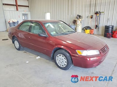 Czwarte zdjęcie samochodu z boku: 1999 TOYOTA CAMRY LE VIN:4T1BG22K1XU595955 - miniatura
