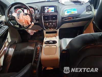 Zdjęcie 8 z 13 samochodu: 2017 DODGE GRAND CARAVAN SXT VIN:2C4RDGCG6HR711040 - miniatura