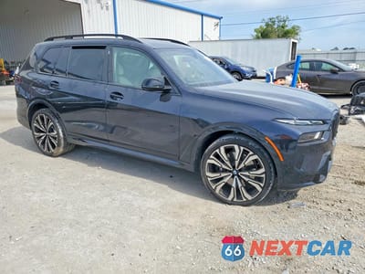 Czwarte zdjęcie samochodu z boku: 2025 BMW X7 M60I VIN:5UX33EM06S9Y31091 - miniatura