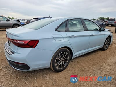 Trzecie zdjęcie samochodu z tyłu: 2025 VOLKSWAGEN JETTA SPORT VIN:3VWBX7BU2SM097177 - miniatura