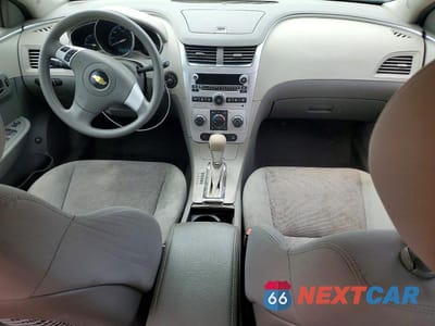 Zdjęcie 8 z 12 samochodu: 2011 CHEVROLET MALIBU LS VIN:1G1ZA5E11BF233347 - miniatura