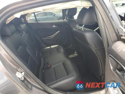Zdjęcie 11 z 13 samochodu: 2018 MERCEDES-BENZ GLA 250 VIN:WDCTG4EB7JJ447361 - miniatura