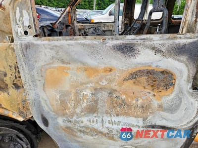 Zdjęcie 7 z 12 samochodu: 2019 CHEVROLET EXPRESS G2500 LS VIN:1GAWGEFP4K1362216 - miniatura