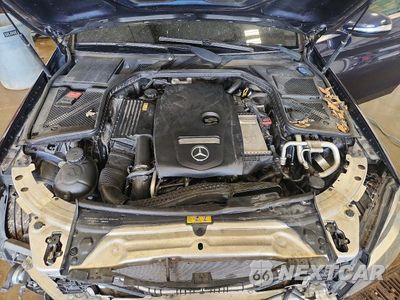 Zdjęcie 11 z 13 samochodu: 2015 MERCEDES-BENZ C 300 4MATIC VIN:55SWF4KB8FU041628 - miniatura