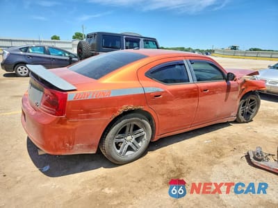 Trzecie zdjęcie samochodu z tyłu: 2006 DODGE CHARGER R VIN:2B3KA53H46H195076 - miniatura