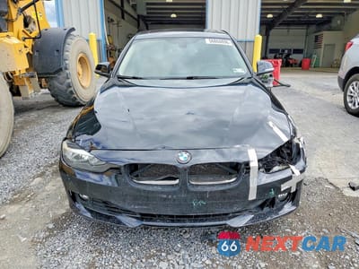 Piąte zdjęcie samochodu w środku: 2013 BMW 328 XI SULEV VIN:WBA3B5G53DNS02200 - miniatura