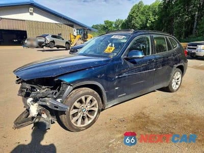 2014 BMW X1 XDRIVE28I WBAVL1C55EVY10421 - główne zdjęcie licytacji z USA - miniatura