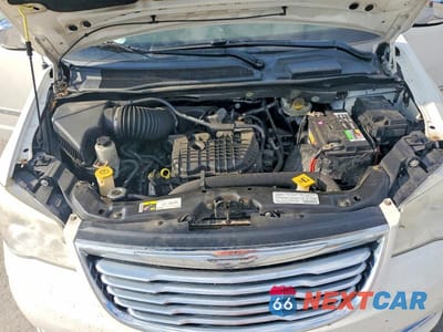 Zdjęcie 12 z 14 samochodu: 2013 CHRYSLER TOWN & COUNTRY TOURING L VIN:2C4RC1CG7DR659881 - miniatura