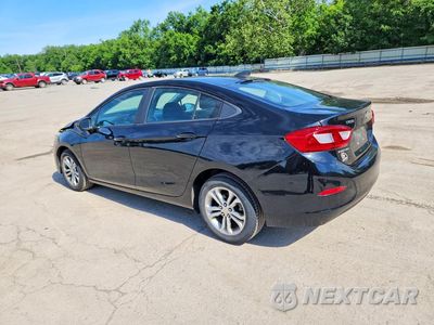 Drugie zdjęcie samochodu z przodu: 2019 CHEVROLET CRUZE LS VIN:1G1BC5SM6K7107151 - miniatura