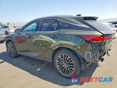 Trzecie zdjęcie samochodu z tyłu: 2025 LEXUS RX 450H+ LUXURY VIN:JTJCJMGA8S2026902 - miniatura