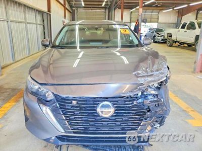 Piąte zdjęcie samochodu w środku: 2024 NISSAN SENTRA S VIN:3N1AB8BV4RY232029 - miniatura