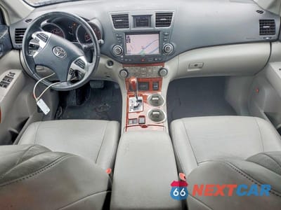 Zdjęcie 8 z 13 samochodu: 2011 TOYOTA HIGHLANDER LIMITED VIN:5TDDK3EH5BS074011 - miniatura