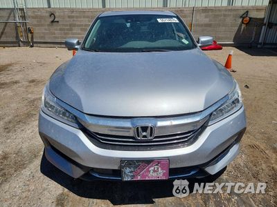 Piąte zdjęcie samochodu w środku: 2017 HONDA ACCORD TOURING HYBRID VIN:JHMCR6F78HC011590 - miniatura