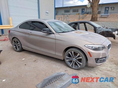 Czwarte zdjęcie samochodu z boku: 2015 BMW 228 I VIN:WBA1F5C52FV256818 - miniatura