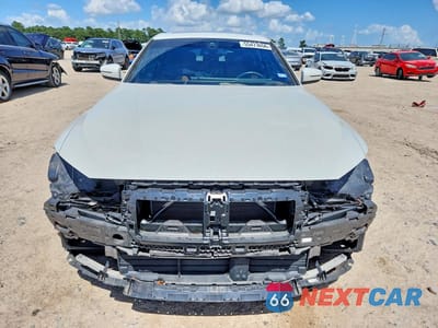 Piąte zdjęcie samochodu w środku: 2023 BMW I4 EDRIVE 35 VIN:WBY43AW05PFP98796 - miniatura