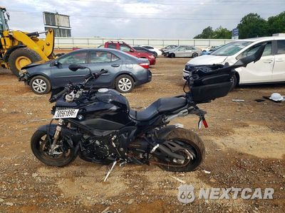 Trzecie zdjęcie samochodu z tyłu: 2023 BMW S 1000 XR VIN:WB10E4300P6H05912 - miniatura