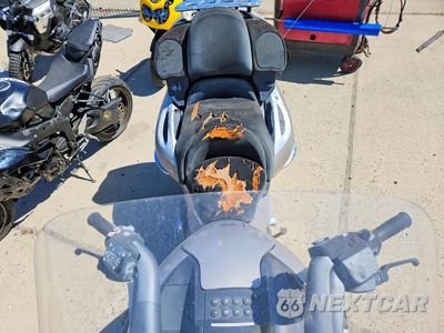Piąte zdjęcie samochodu w środku: 2000 BMW K1200 LT VIN:WB10555A8YZD73679 - miniatura