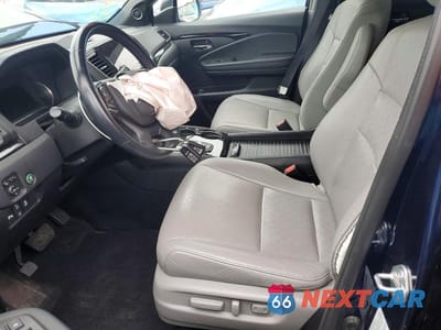 Zdjęcie 7 z 14 samochodu: 2021 HONDA PASSPORT TOURING VIN:5FNYF8H94MB032038 - miniatura