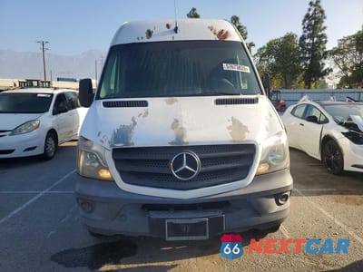 Piąte zdjęcie samochodu w środku: 2016 MERCEDES-BENZ SPRINTER 2500 VIN:WD3PE8DDXGP190591 - miniatura
