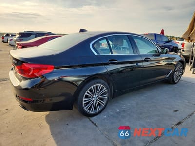 Trzecie zdjęcie samochodu z tyłu: 2019 BMW 540 I VIN:WBAJE5C55KWA98646 - miniatura