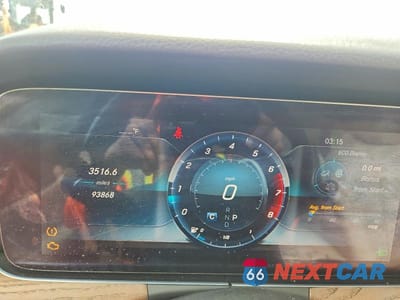 Zdjęcie 9 z 12 samochodu: 2020 MERCEDES-BENZ E 350 4MATIC VIN:WDDZF8EB6LA700902 - miniatura