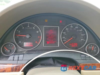 Zdjęcie 9 z 12 samochodu: 2008 AUDI A4 2.0T QUATTRO VIN:WAUDF78E28A004465 - miniatura