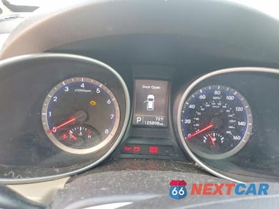 Zdjęcie 9 z 12 samochodu: 2015 HYUNDAI SANTA FE GLS VIN:KM8SMDHF8FU101958 - miniatura