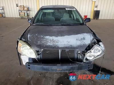 Piąte zdjęcie samochodu w środku: 2005 TOYOTA COROLLA CE VIN:1NXBR32E35Z511867 - miniatura