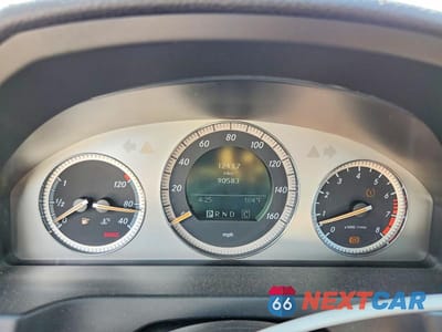 Zdjęcie 9 z 12 samochodu: 2008 MERCEDES-BENZ C 300 VIN:WDDGF54X68F097656 - miniatura