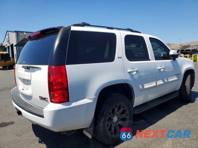 Trzecie zdjęcie samochodu z tyłu: 2007 GMC YUKON VIN:1GKFK13087R229882 - miniatura
