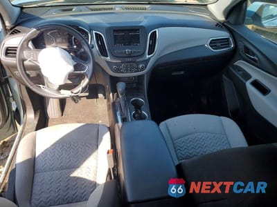 Zdjęcie 8 z 13 samochodu: 2022 CHEVROLET EQUINOX LT VIN:2GNAXKEV2N6115303 - miniatura