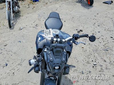Piąte zdjęcie samochodu w środku: 2022 YAMAHA MT09 VIN:JYARN71E4NA003041 - miniatura