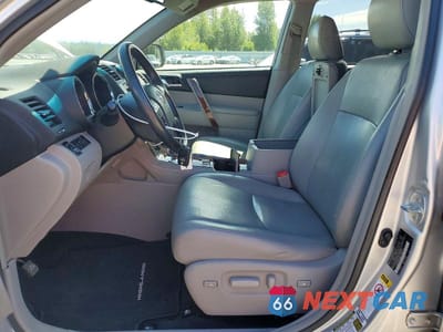 Zdjęcie 7 z 14 samochodu: 2013 TOYOTA HIGHLANDER LIMITED VIN:5TDDK3EH6DS185055 - miniatura