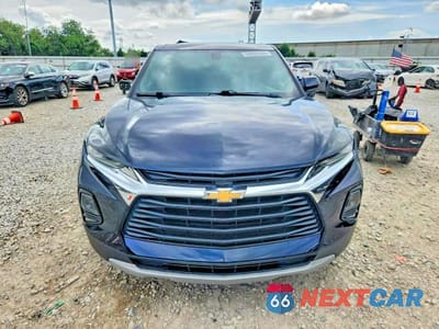 Piąte zdjęcie samochodu w środku: 2020 CHEVROLET BLAZER 2LT VIN:3GNKBCR44LS716205 - miniatura