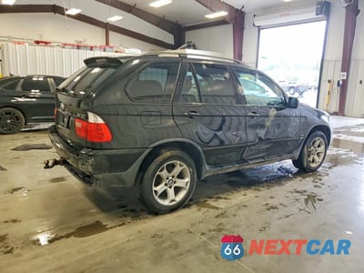 Trzecie zdjęcie samochodu z tyłu: 2004 BMW X5 3.0I VIN:5UXFA13564LU37704 - miniatura
