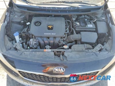 Zdjęcie 11 z 12 samochodu: 2018 KIA FORTE LX VIN:3KPFL4A7XJE199345 - miniatura