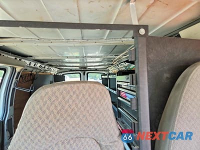Zdjęcie 10 z 13 samochodu: 2011 CHEVROLET EXPRESS VIN:1GCWGGCA9B1144940 - miniatura
