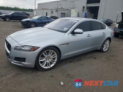 2018 JAGUAR XF PRESTIGE SAJBE4EV4JCY56098 - główne zdjęcie licytacji z USA - miniatura