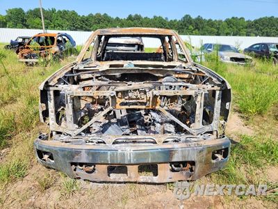 Piąte zdjęcie samochodu w środku: 2015 CHEVROLET SILVERADO K1500 LT VIN:3GCUKREC1FG507318 - miniatura